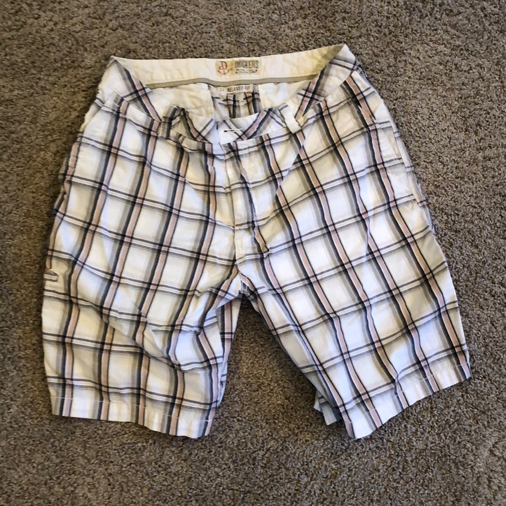 Dockers men’s plaid shorts 🤩
